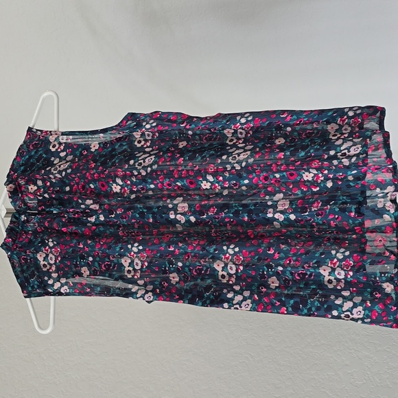 Flower Print Top - Picture 7 of 7